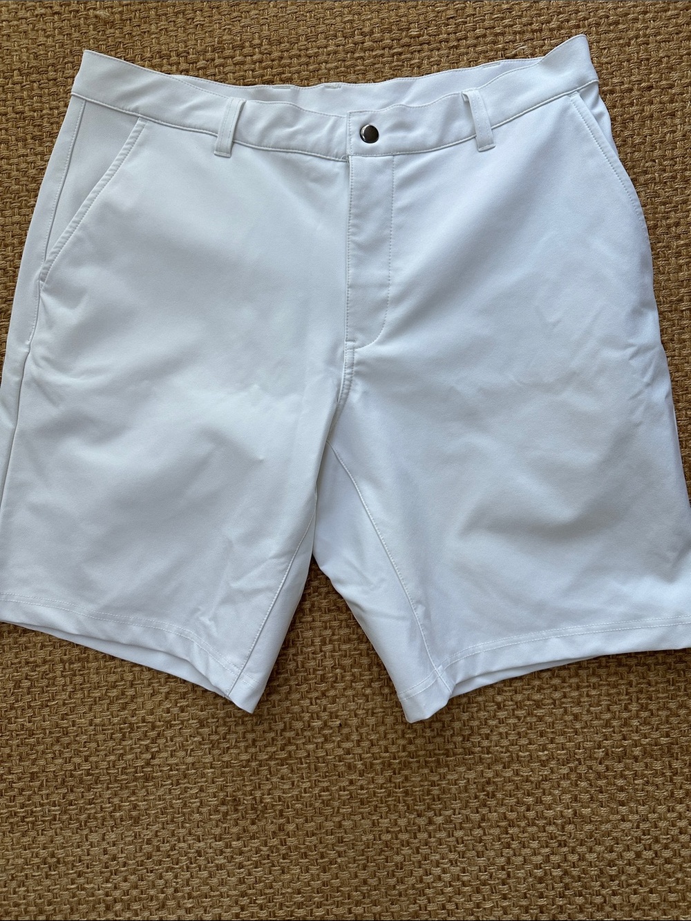 Source Unknown White Athletic Golf Shorts